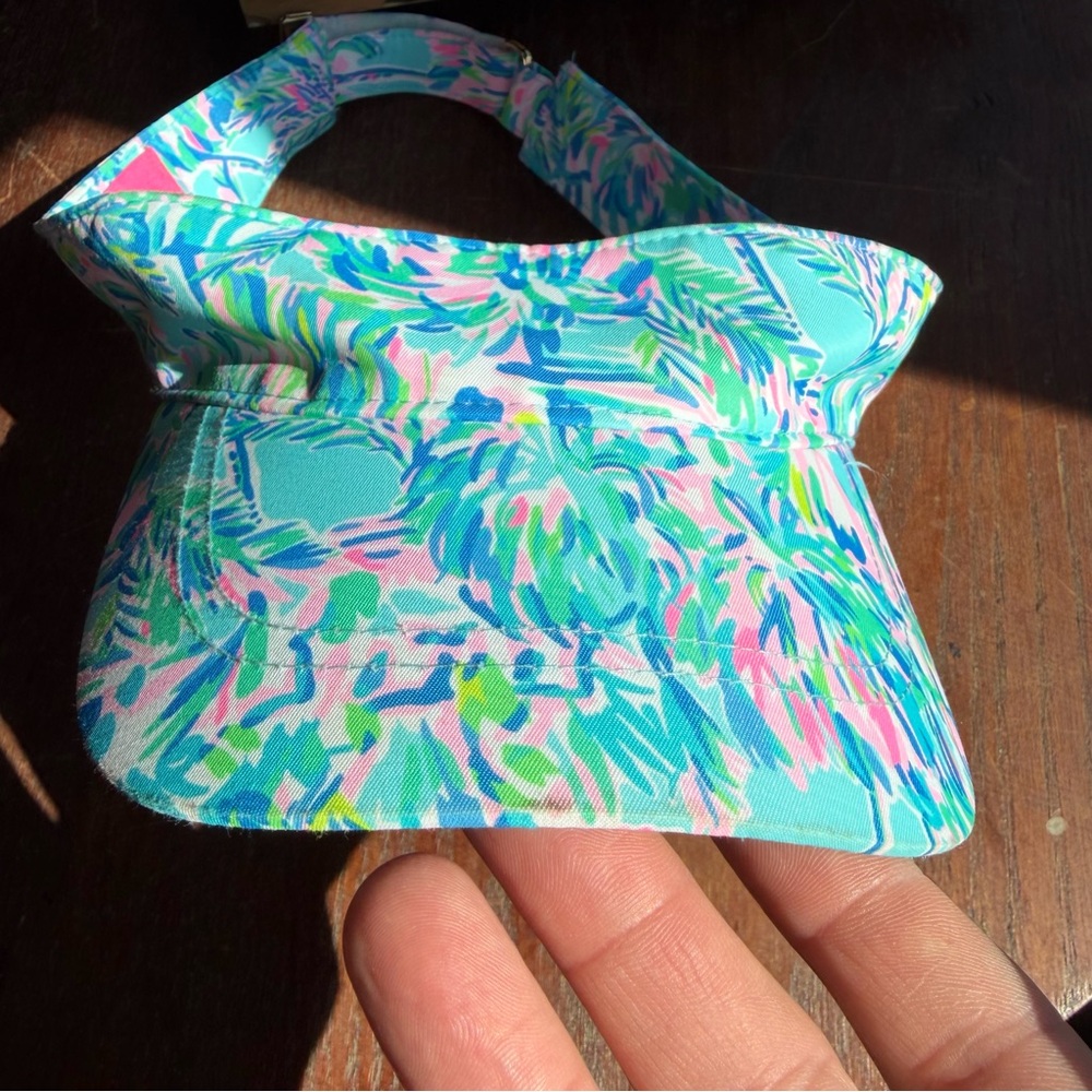 Lilly Pulitzer It’s A Match Visor Pink & Aqua Floral - Picture 2 of 5
